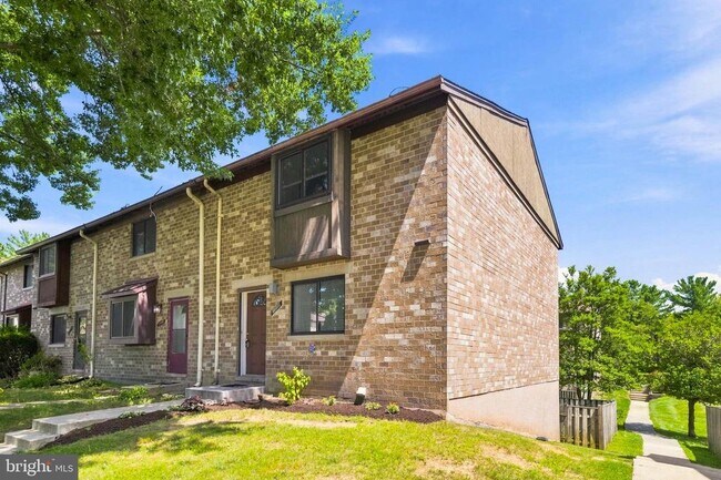 Building Photo - 7138 Talisman Ln