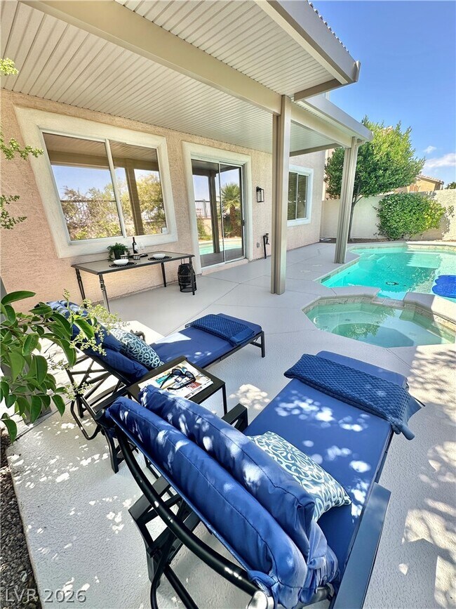 Building Photo - 10637 Turquoise Valley Dr