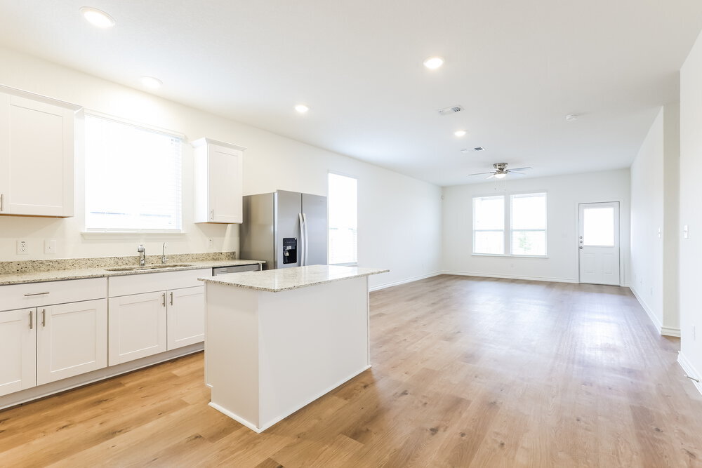 Building Photo - 1194 Casa Luminar