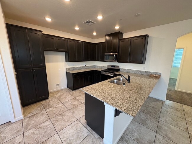 Building Photo - Home located in Ashton Park Move in Ready!...