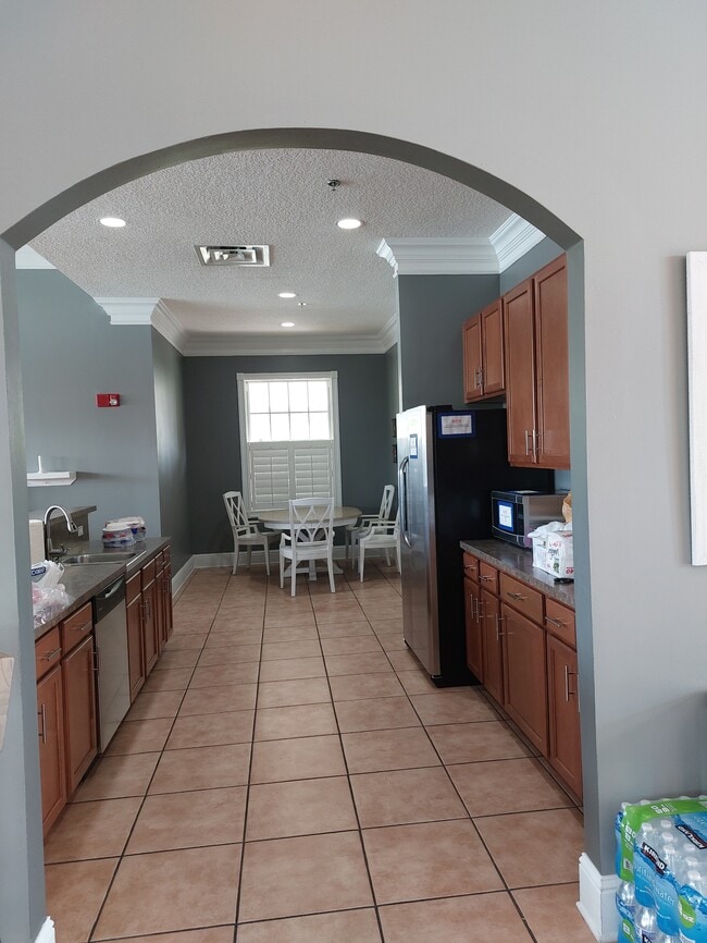 Building Photo - 4958 Key Lime Dr