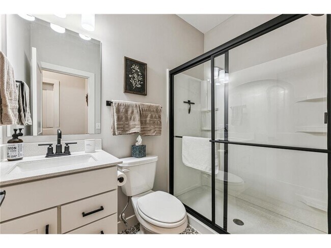 Building Photo - 7872 Jade Ln