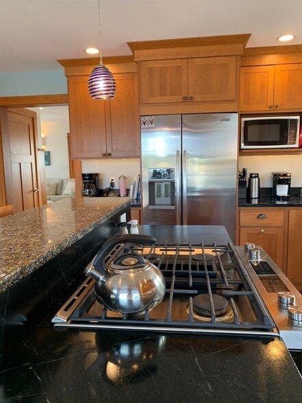 Building Photo - 1665 Ocean