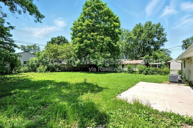 Building Photo - 451 Lincolnshire Rd