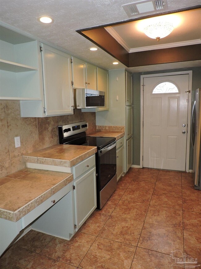 Building Photo - 3510 Parkwood Ave