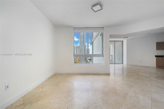 Building Photo - 350 S Miami Ave
