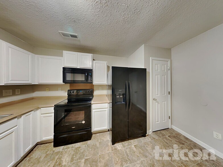 Building Photo - 1810 Long Paw Ln