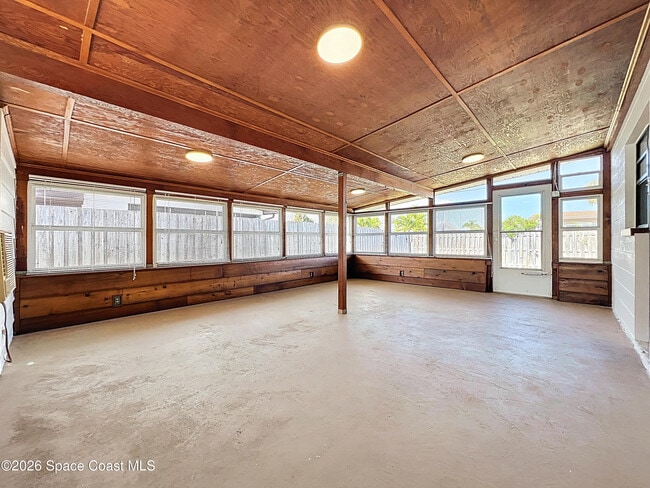 Building Photo - 260 Sabal Ave