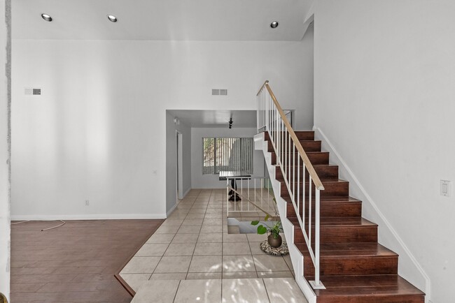 Building Photo - 5010 Balfour Ln