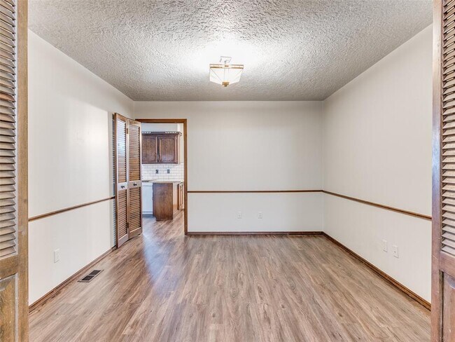 Building Photo - 1426 Pheasant Run Ct