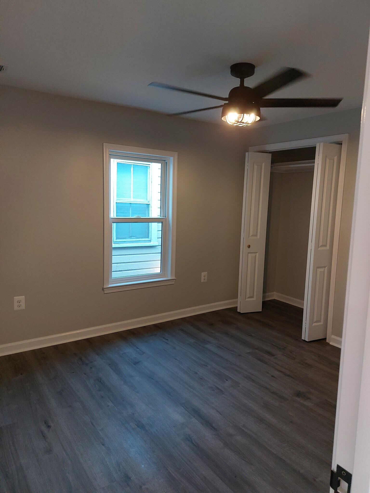 Building Photo - 446 N Loudoun St