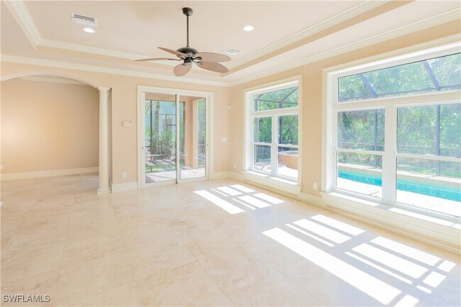 Building Photo - 2915 Coco Lakes Dr