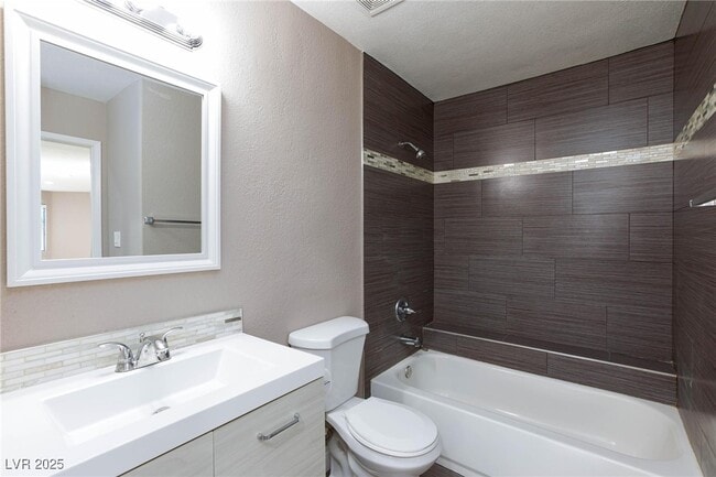 Building Photo - 5058 S Rainbow Blvd