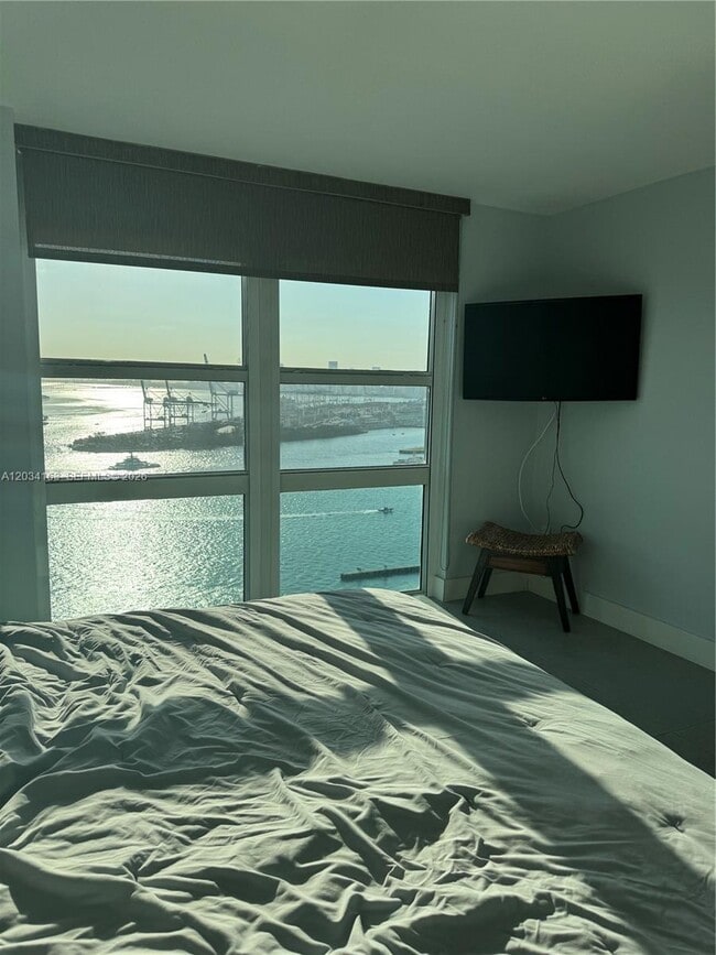 Building Photo - 90 Alton Rd
