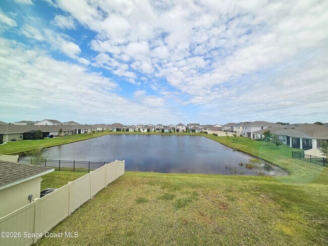 Building Photo - 1109 Canfield Cir