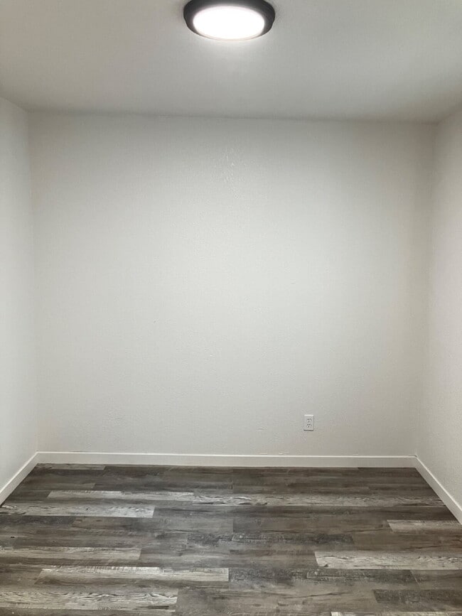 Building Photo - Newly Remodeled Home for Lease 412 N Stree...