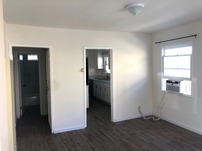Building Photo - 2106 Vallejo St
