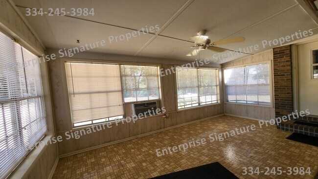 Building Photo - 2500 Neal Metcalf Rd