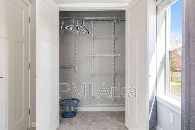 Building Photo - 1415 SW 148th St