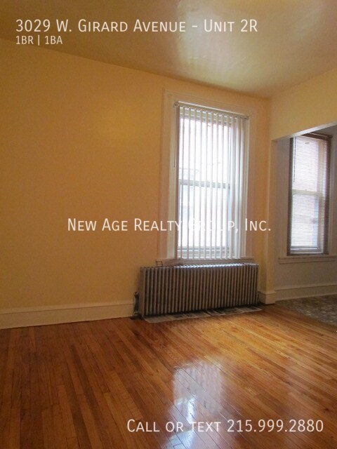 Building Photo - 3029 W Girard Ave