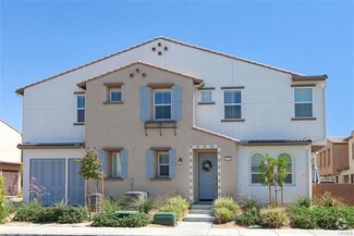 Building Photo - 40384 Calle Real