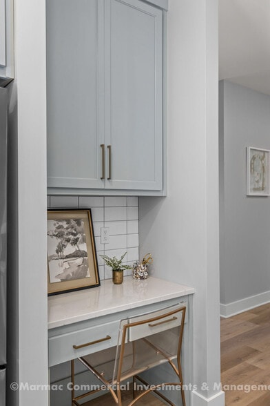 Building Photo - 154 N Poplar St