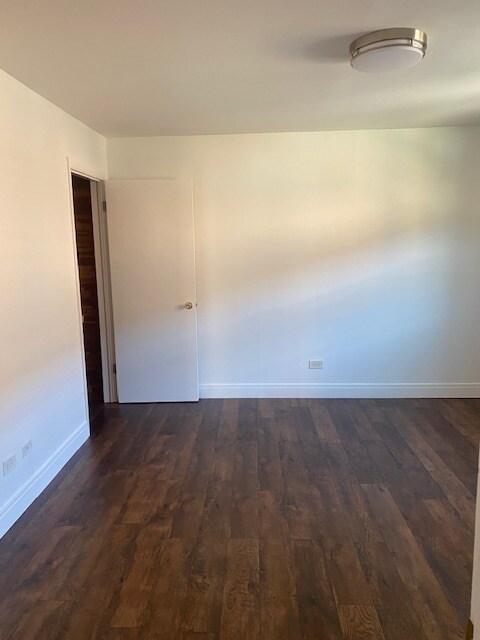 Building Photo - 307 Ridge Rd