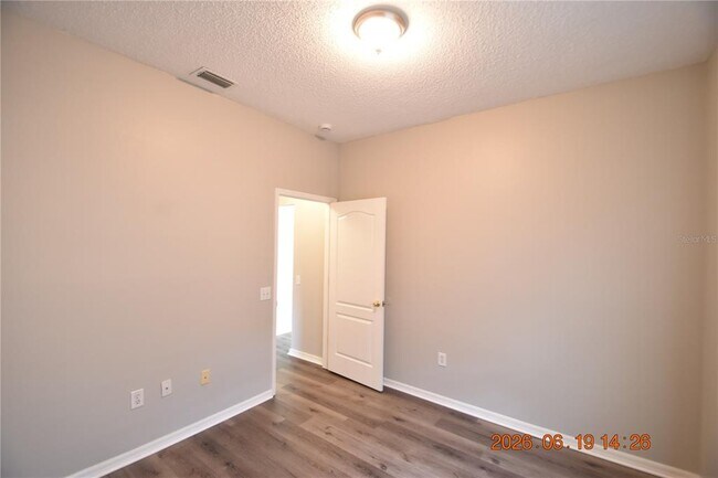 Building Photo - 1625 Open Field Loop