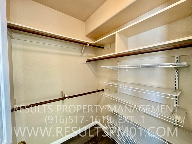 Building Photo - Beautiful Remodeled 4 Bedroom Citrus Heights Beauty!