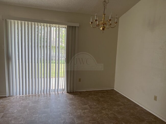 Building Photo - 2305 Purser Dr