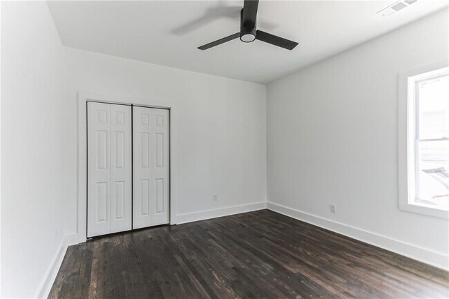 Building Photo - 1252 Epworth St SW