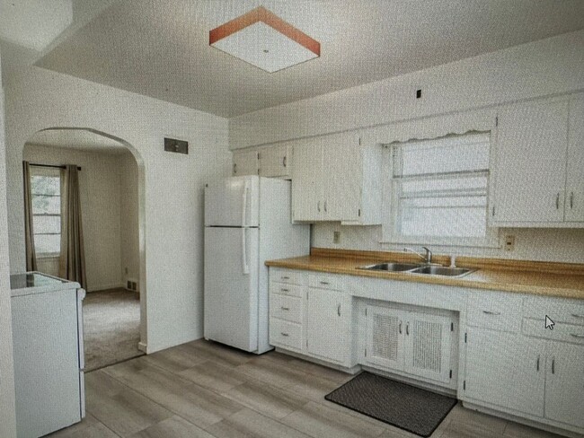 Building Photo - 1521 Patton Ave