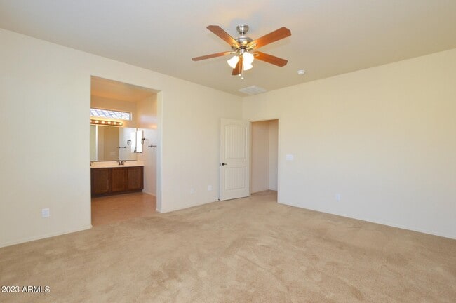 Building Photo - 4451 E Remington Dr
