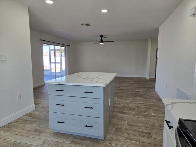 Building Photo - 9629 Morehead Ln