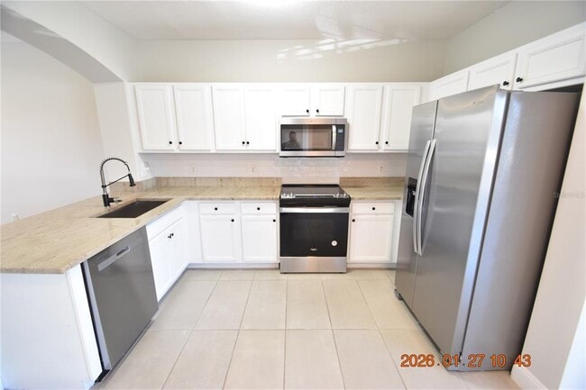 Building Photo - 1535 Blue Magnolia Rd