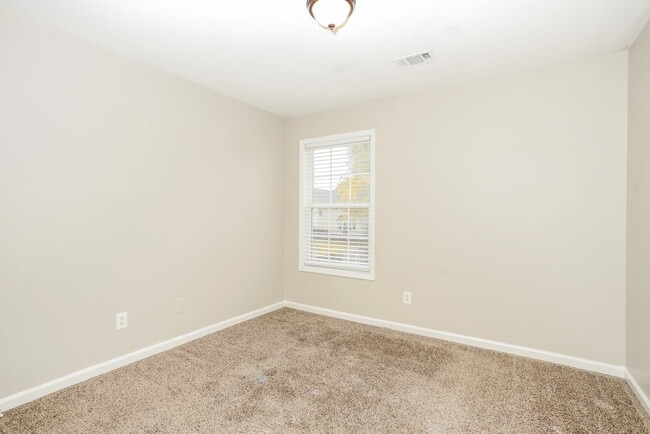 Building Photo - 5102 Redcoat Ln