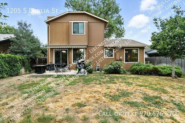 Building Photo - 1205 S Dahlia St