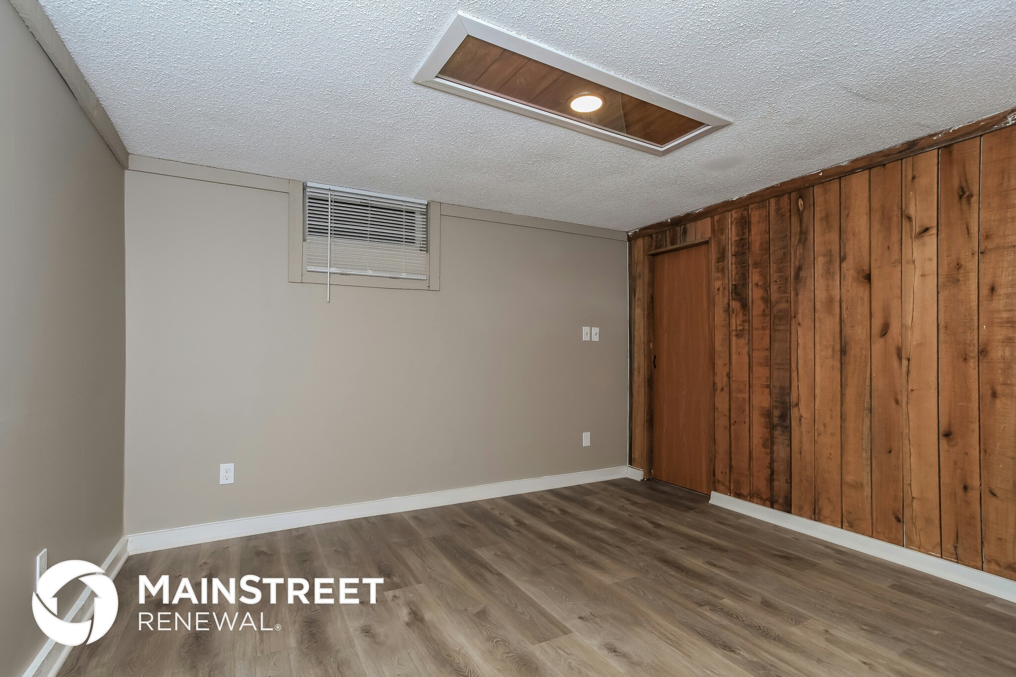 Building Photo - 614 S Sylvan Ave