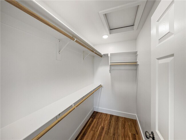 Building Photo - 1206 Nedra Dr