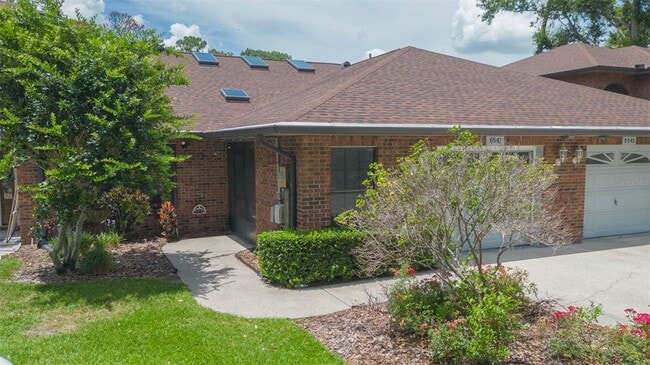 Building Photo - 6541 Brentwood Dr.