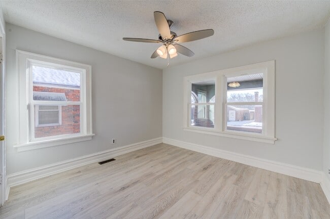 Building Photo - 8373 Elmore Ave