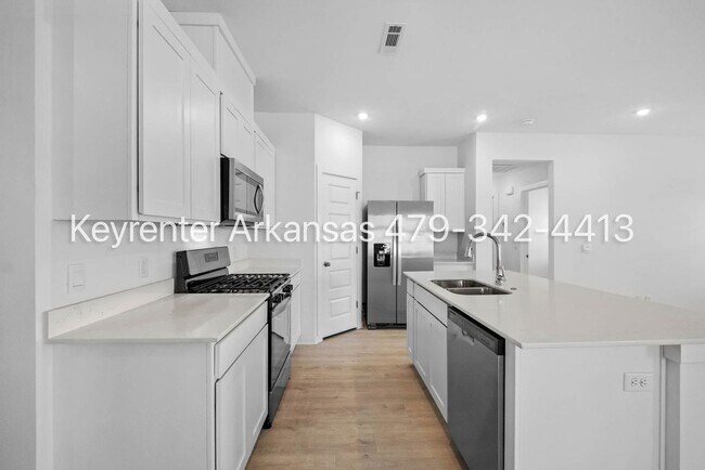 Building Photo - Bright, Open & Beautifully Designed 3-Bedroom Home