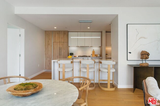 Building Photo - 11600 Dunstan Way