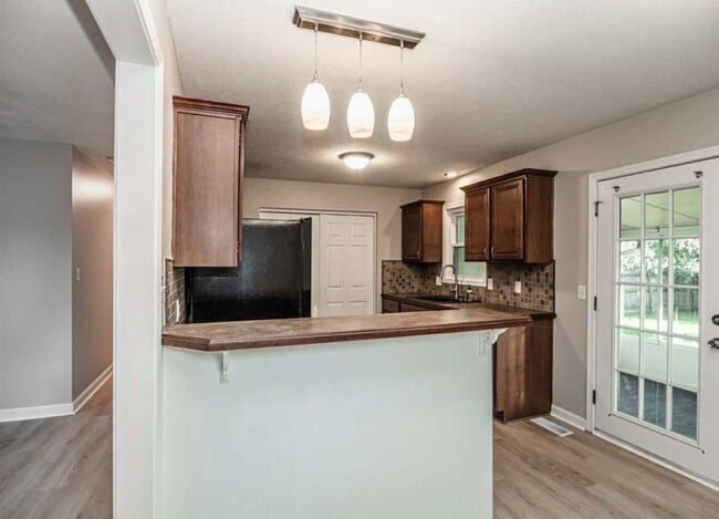 Building Photo - 4213 Hunters Trce