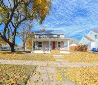 Building Photo - Newly remodeled 3 bedroom 1 bathroom home-Located in Jefferson