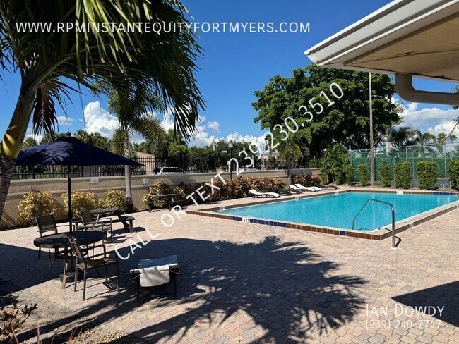 Building Photo - 5323 Summerlin Rd