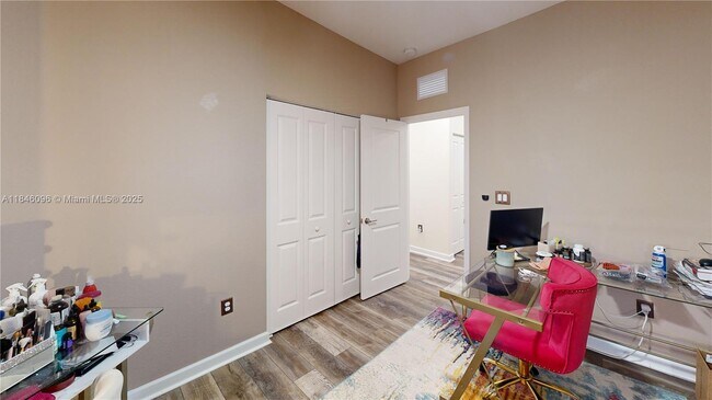 Building Photo - 25448 SW 108th Ave