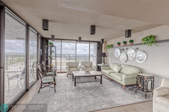Building Photo - 936 Intracoastal Dr