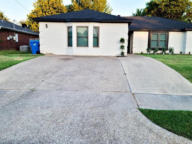 Building Photo - 7810 Creek View Dr