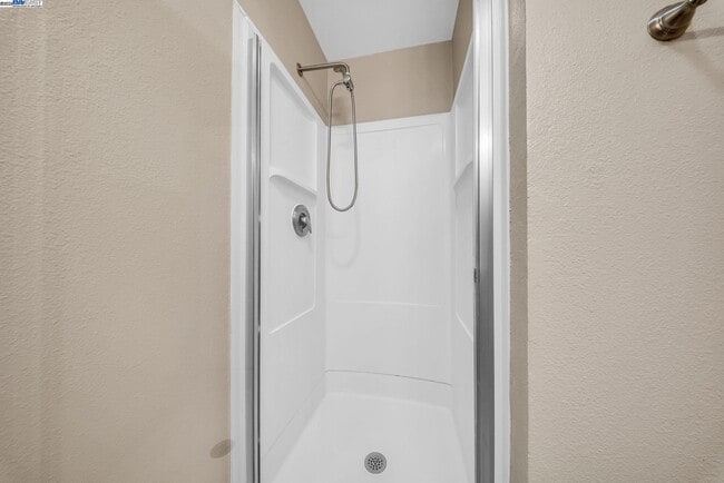 Building Photo - 4446 Seminole Way